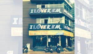 Thiết-kế-thi-công-biển-hiệu-quảng-cáo-quán-kem